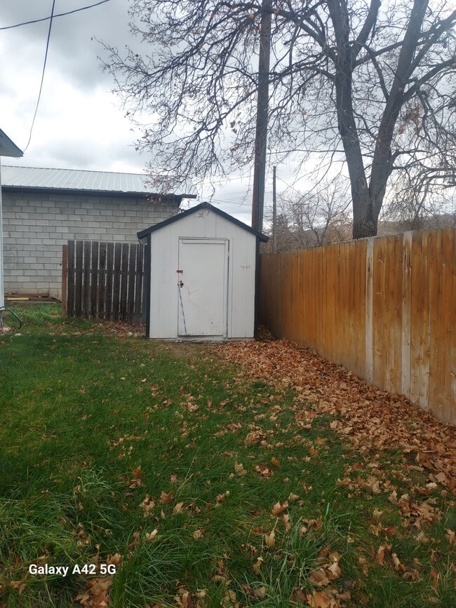 Photo - 735 W Bridger St