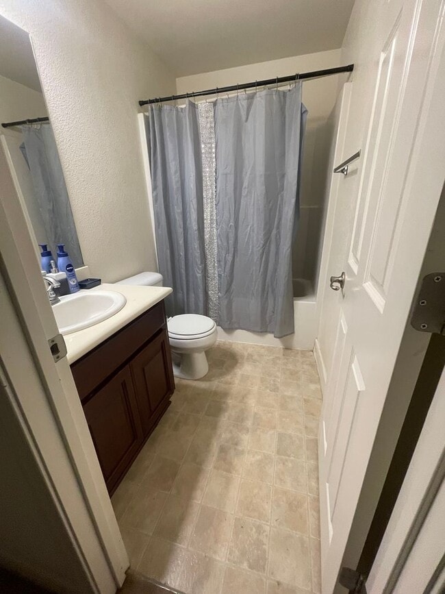 Photo - 1217 Jewelflower St