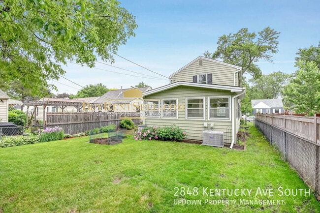 Photo - 2848 Kentucky Ave S