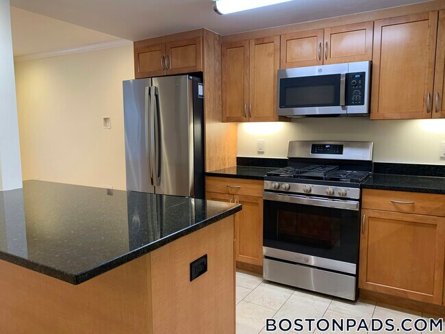 Photo - 172 Thornton Rd