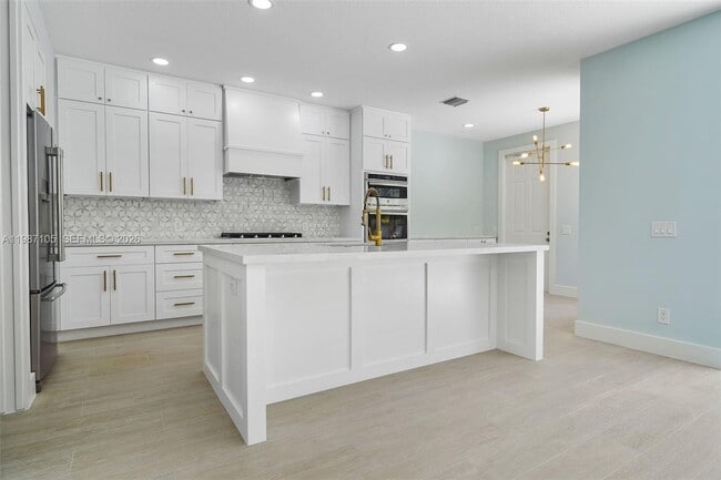 Photo - 174 Satin Leaf Dr