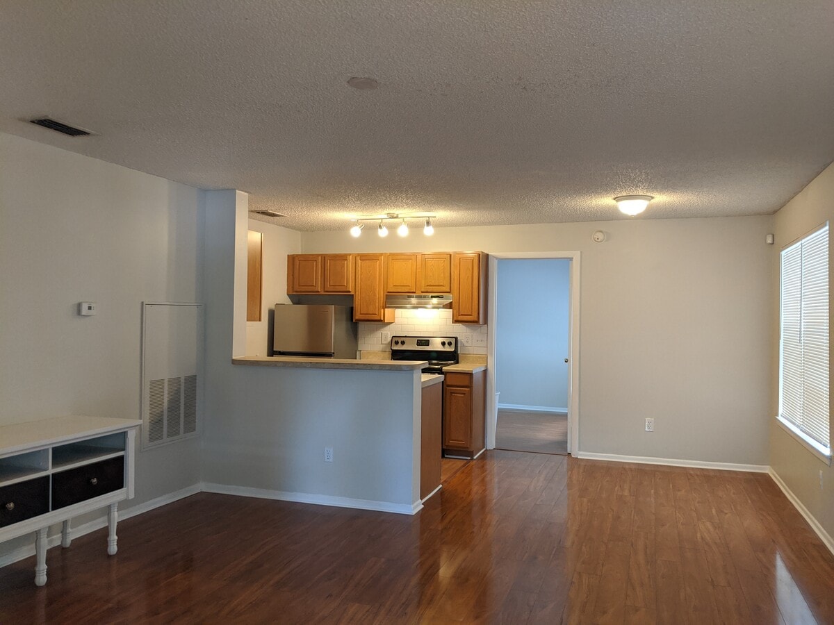 Photo - 2569 Grassy Point Dr Unit 201
