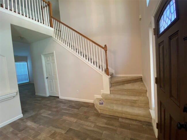 7626 Brighton Knolls Ln