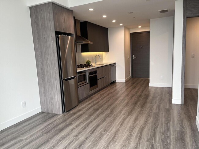 Photo - 10750-1135A 135a St Unité 1601