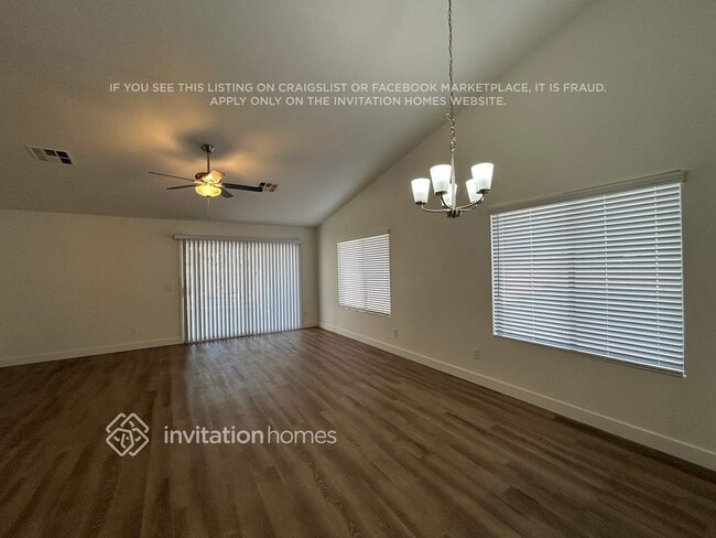 Photo - 15572 W Meade Ln