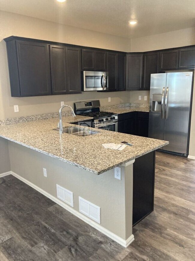 Photo - 11773 Lovegrass Dr