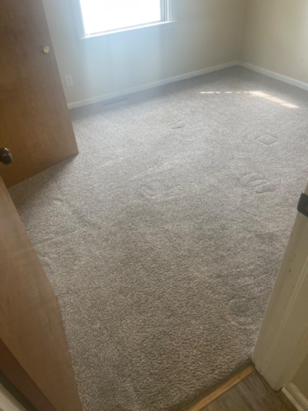 Photo - 623 Clark St