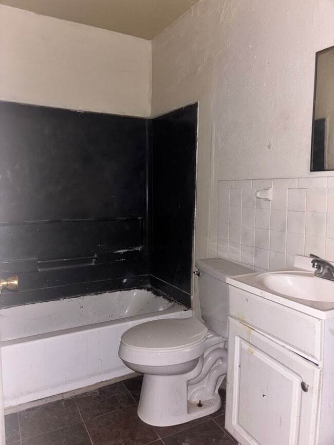 Photo - 3206 Rosemary Ave