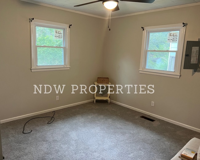 Photo - 3042 Forrester St