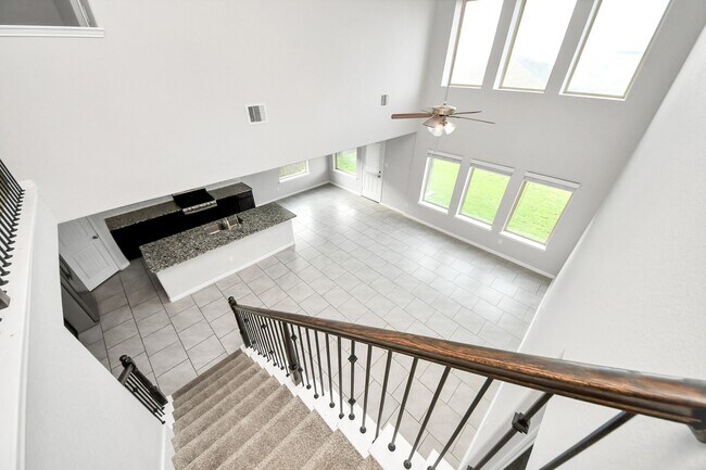 Photo - 18319 Pin Oak Lake Dr