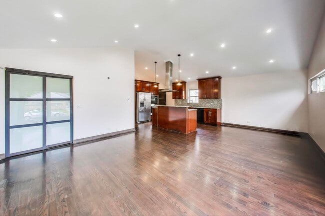 Photo - 6544 N Albany Ave