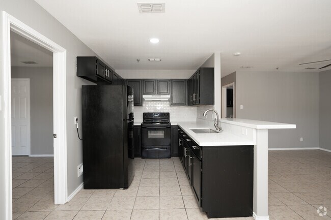 1BR, 1BA - 1,231SF - Kitchen