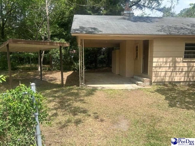 Photo - 801 Chase St