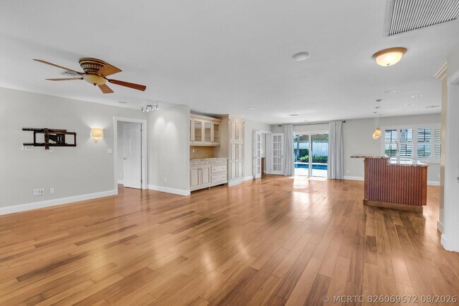 1008 SW 12th Ave