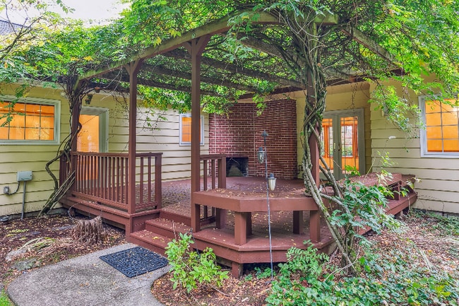 Photo - 8740 SW Birchwood Rd