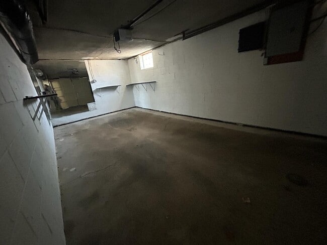 Photo - 464 Elias Dr