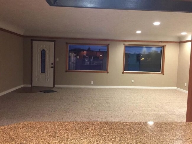 Photo - Updated 3 Bed 2 Bath Spokane Valley Home +...