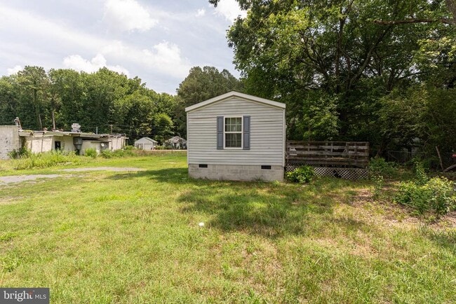 2350 Old Snow Hill Rd