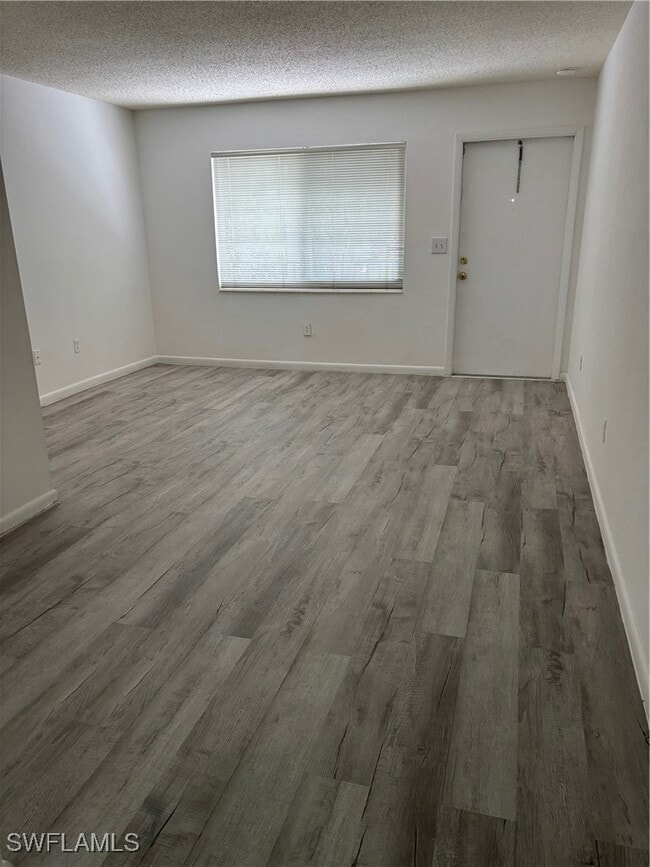 Building Photo - 3250 10th St N Unit A8