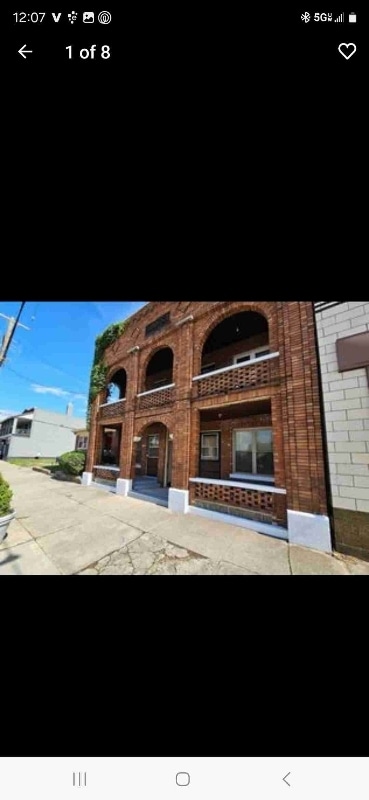 Building Photo - 1734 E 3rd St Rental