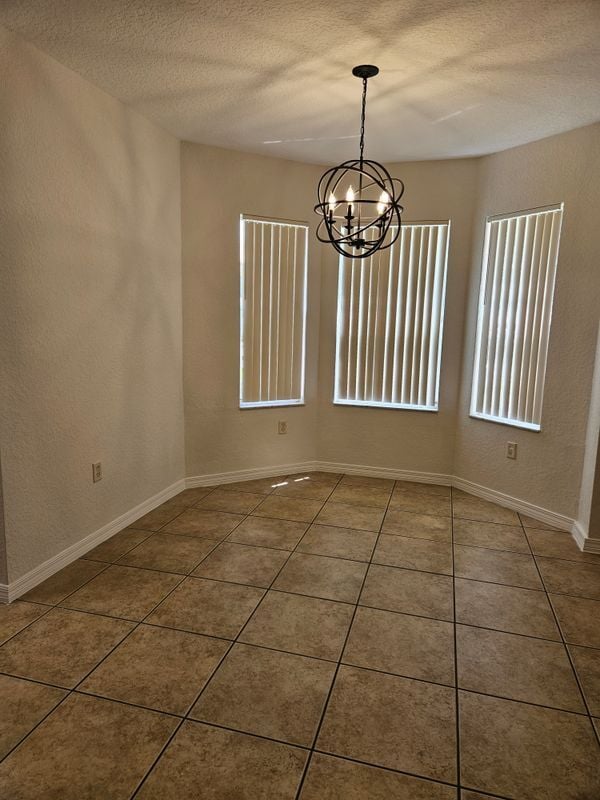 Photo - 156 SW Peacock Blvd