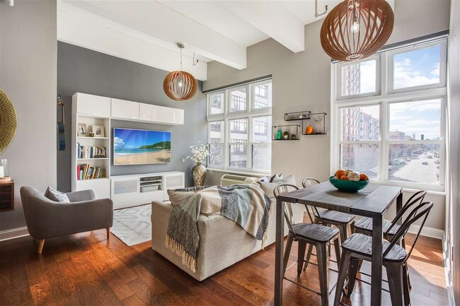 Photo - 1500 Washington St Unidad 2X