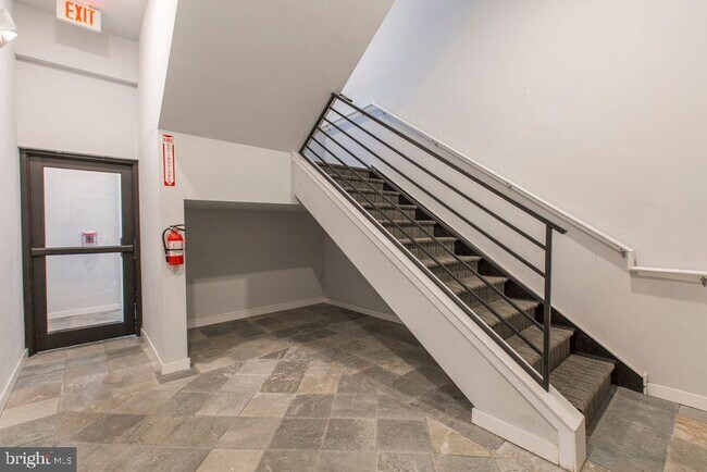 Photo - 4304 Cresson St Unidad 1