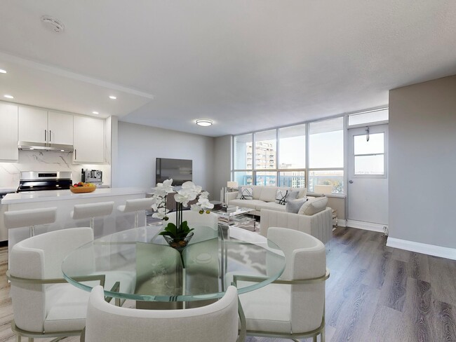 Photo - Commonwealth Towers