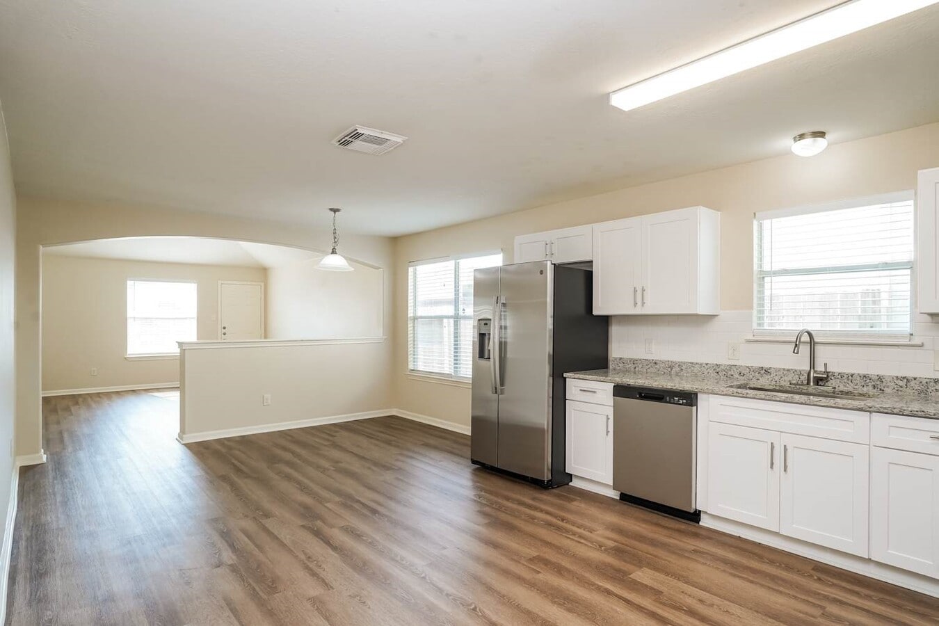Photo - 8583 Chaletford Dr