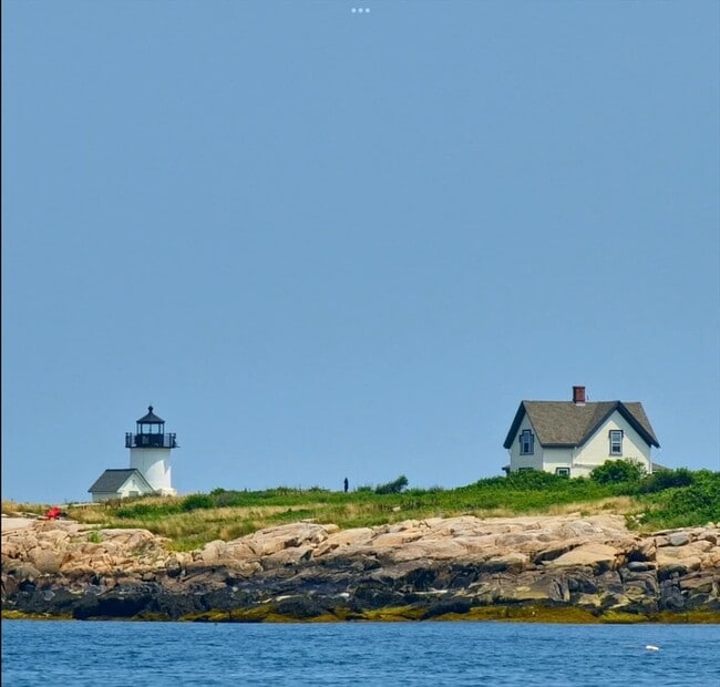 Photo - 46 Granite St Unit D-Winter