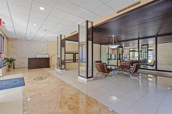 Photo - 3375 N Country Club Dr Unit 304