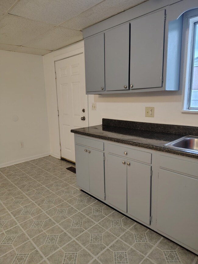 1331 Lakeview Ave Unit 1331 Lakeview Ave