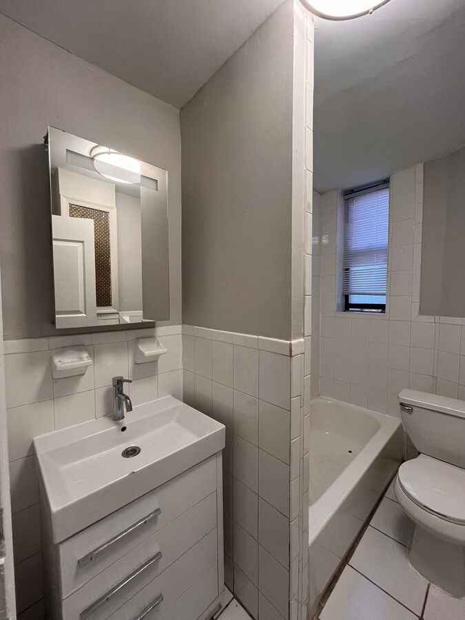 Photo - 400 52nd St Unit 4A