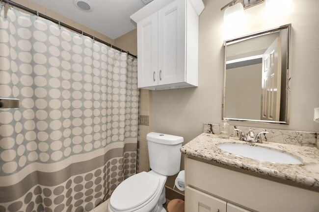 Photo - 4510 Inker St