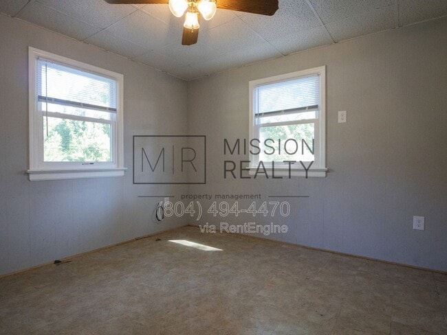 Photo - 1107 Ironington Rd