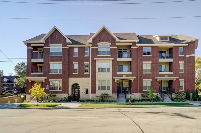 Kingston Corner's - Kingston Corners Rental