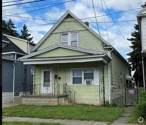 Building Photo - 125 Weaver St Unit Rear Rental