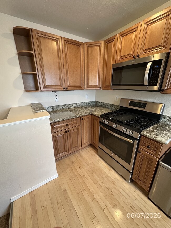 Photo - 724 E Dalton Ave