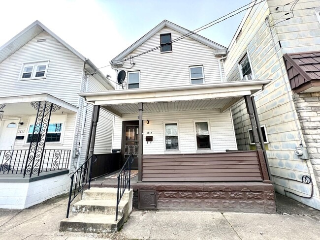Building Photo - 1613 Fourth Avenue (Full Service) Unit Front
