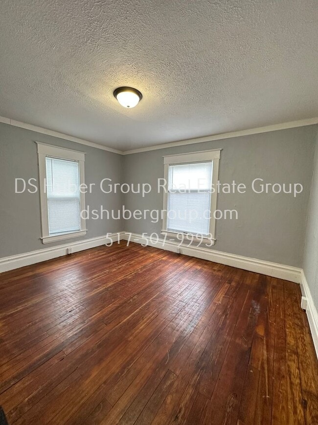 Photo - 1207 N Chestnut St