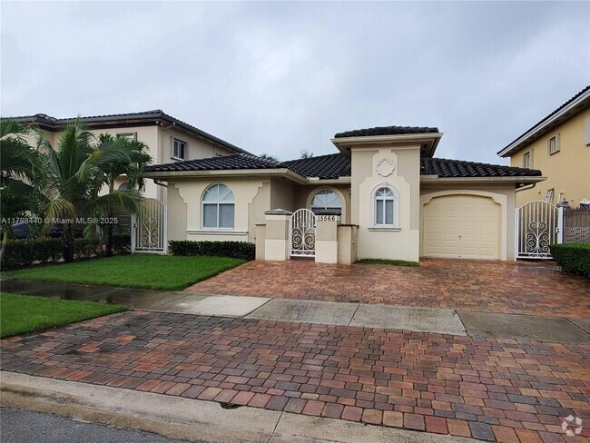 Building Photo - 15566 SW 13th Terrace Rental