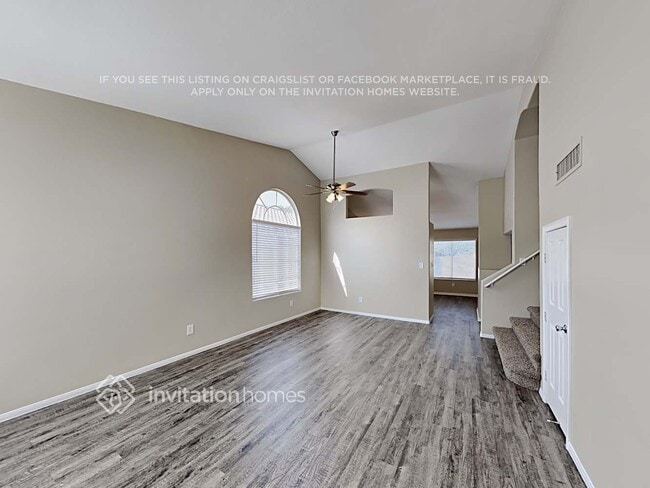 Photo - 5725 Pebble Rock Dr