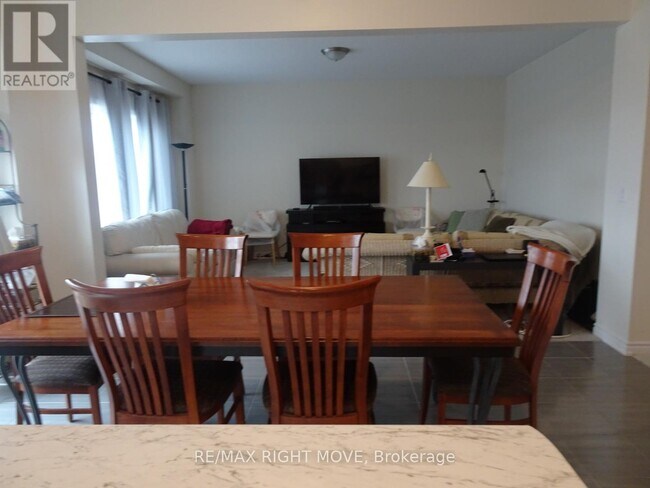 Photo - 73 Atlantis Dr