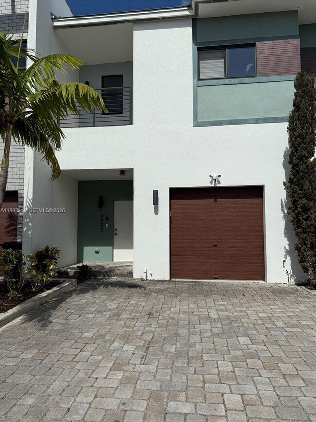 Photo - 4393 NW 9th St.