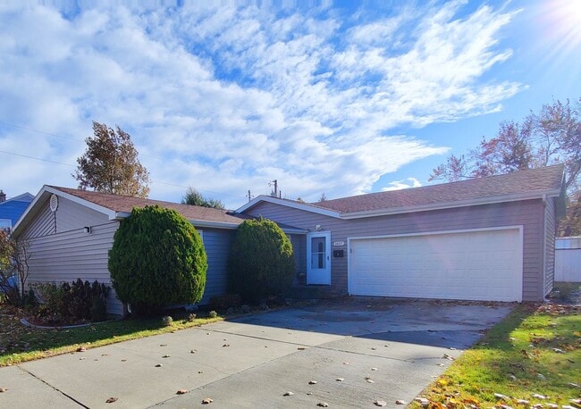 Photo - Your Next Home in the Heart of Richland — ...