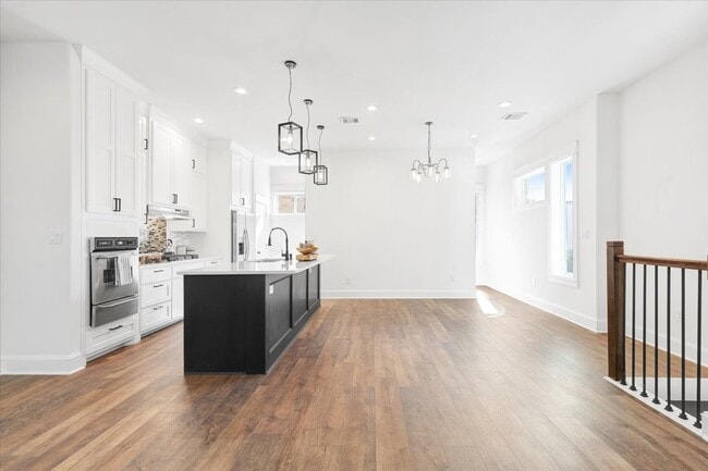 Photo - 6725 St Augustine St