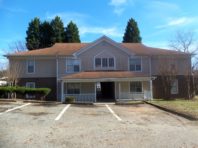 Hillside Garden Apartments - Hillside Garden Apartments
