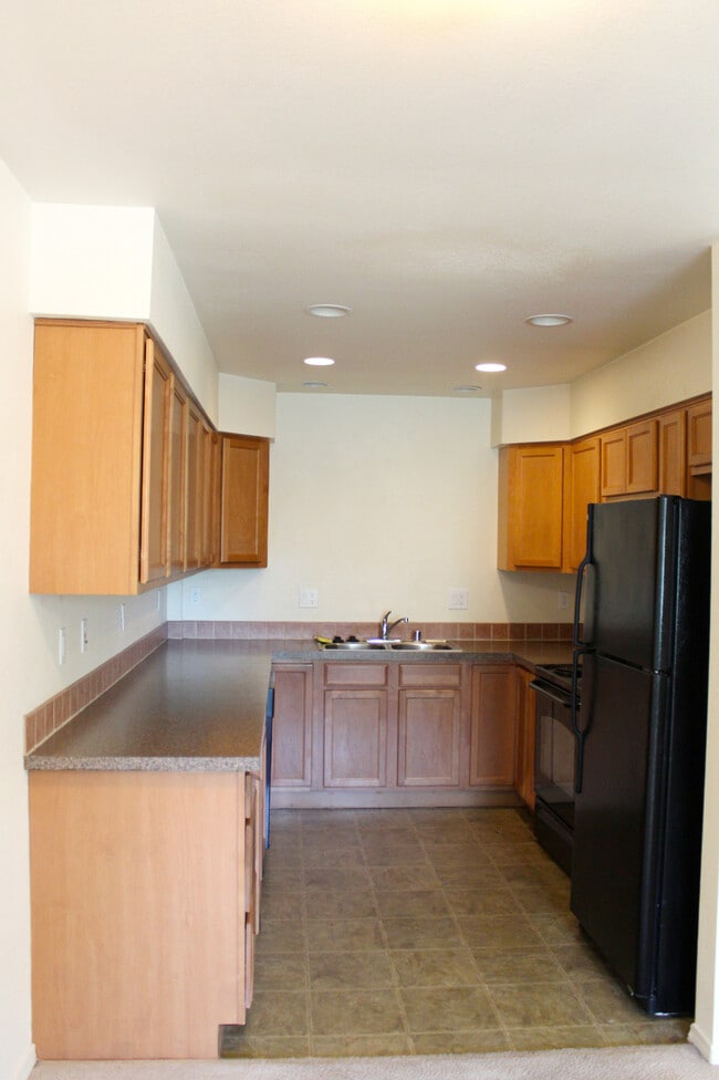 Photo - 423 NE Morton St