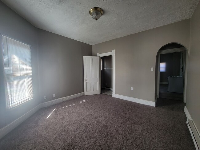 Photo - 924 W 5th St Unit 928