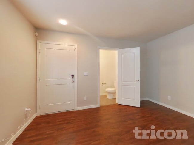 Photo - 3446 E Avalon Dr